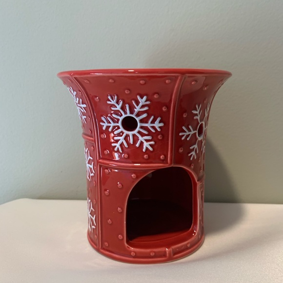Ceramic Snowflake Scented Wax Burner - Picture 9 of 11
